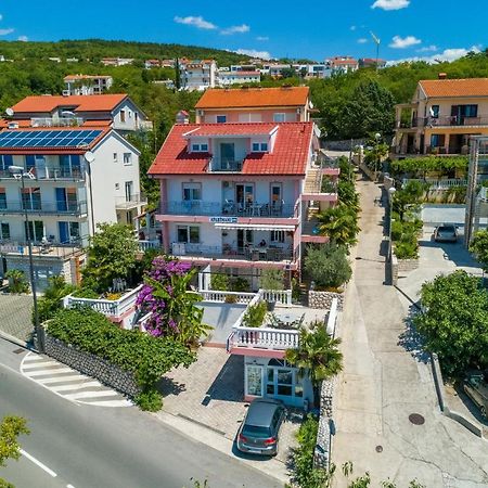 Apartmani Visnja Цриквеница Экстерьер фото