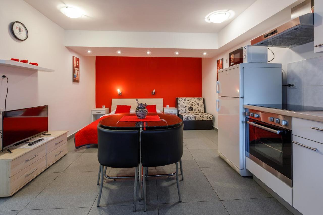Apartmani Visnja Цриквеница Экстерьер фото