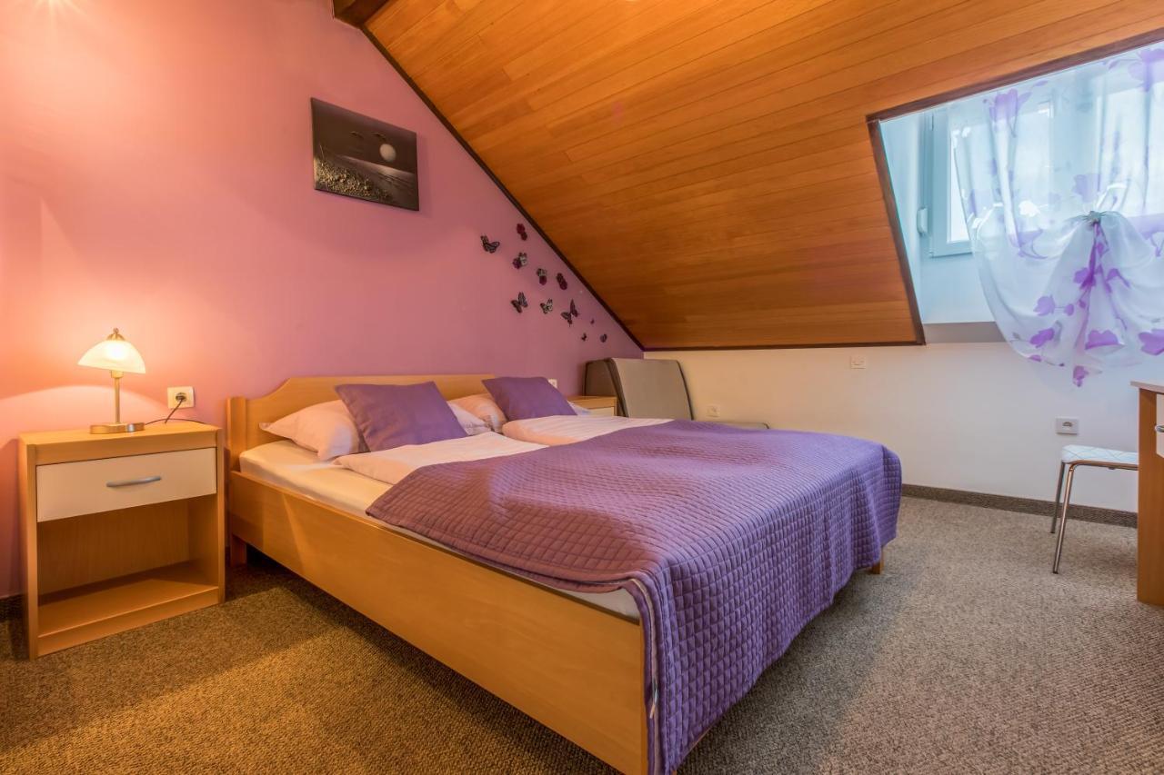 Apartmani Visnja Цриквеница Экстерьер фото